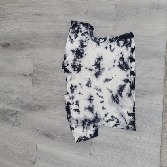 Joah Brown Queen Crop Tee In Cookies And Cream OS Gently Used - Picture 4 of 7